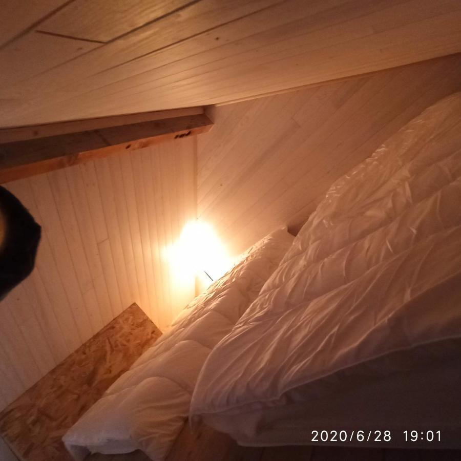 Contrexéville Une Tiny House A Decouvrir Au Coeur De La Cite ! מראה חיצוני תמונה